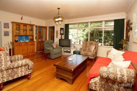 Property photo of 37 Kananook Avenue Seaford VIC 3198