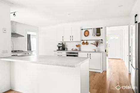 Property photo of 10 Maplewood Court Carrum Downs VIC 3201
