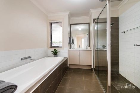 Property photo of 2/2 Asquith Street Box Hill South VIC 3128