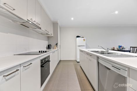 Property photo of 12 Vantage Avenue Clyde North VIC 3978