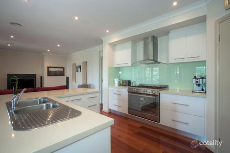 Property photo of 17 Alcheringa Court Gisborne VIC 3437