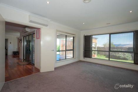 Property photo of 17 Alcheringa Court Gisborne VIC 3437