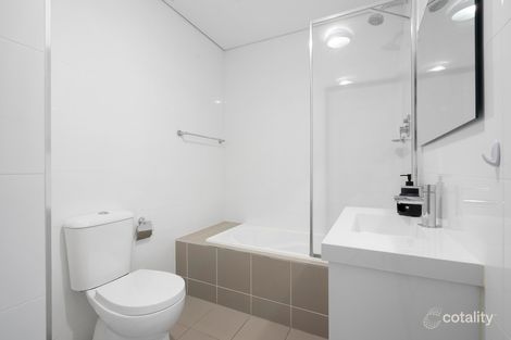 Property photo of 31/56 Lakeside Parade Jordan Springs NSW 2747
