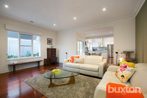 Property photo of 5 Jolimont Place Dingley Village VIC 3172