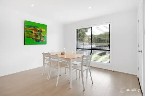 Property photo of 4 Squires Drive Robe SA 5276