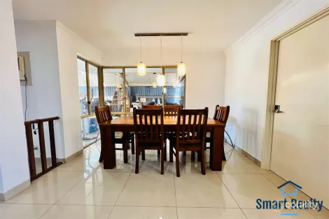 1 Mackay Cres, Gosnells, WA 6110