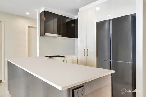 Property photo of 203/625 Wynnum Road Morningside QLD 4170