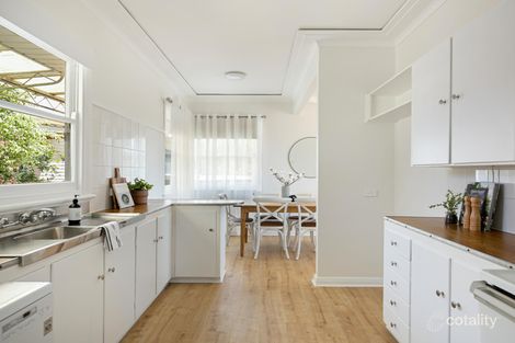Property photo of 6 Crown Street Belmont NSW 2280