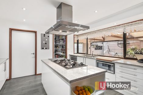 Property photo of 7 South Anderson Court Cranbourne VIC 3977