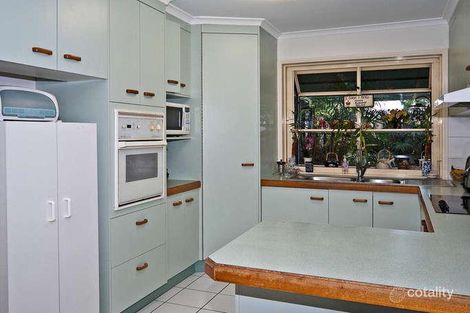 Property photo of 38 Flame Tree Court Walloon QLD 4306