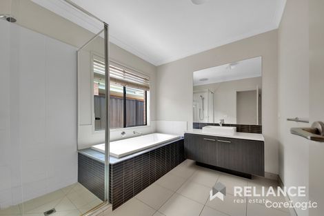 Property photo of 31 Wylie Way Point Cook VIC 3030