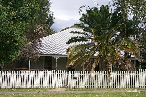 13 Gray Ave, Corinda, QLD 4075