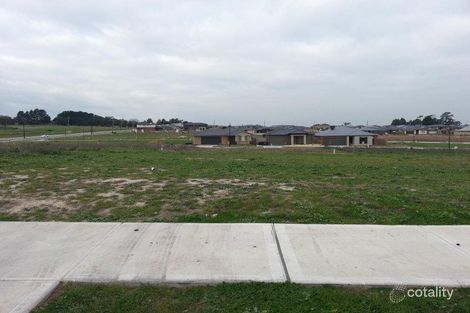 20 Davidson St, Pakenham, VIC 3810