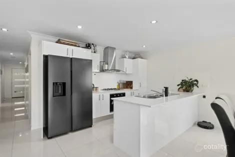 Property photo of 67 Macintyre Parade Pacific Pines QLD 4211