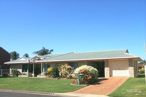 8 Courageous Ct, Newport, QLD 4020