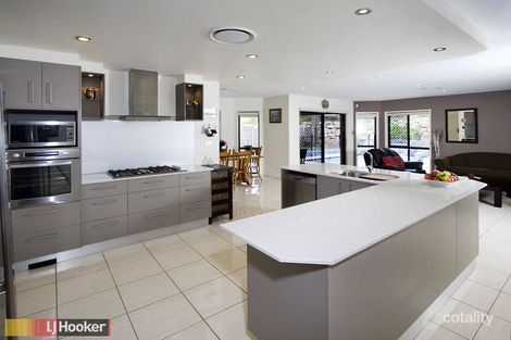Property photo of 32 Bella Street Cashmere QLD 4500