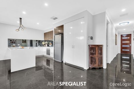 Property photo of 4 Bessie Drive Cranbourne West VIC 3977