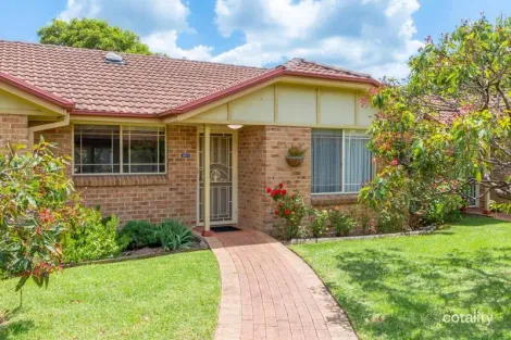 Property photo of 10/11 Stonelea Court Dural NSW 2158