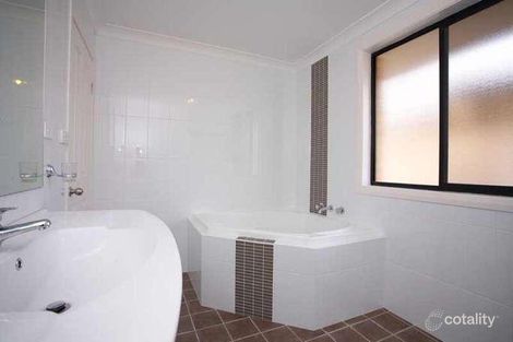 Property photo of 5 Turin Place Prestons NSW 2170