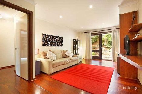 Property photo of 37 Stanton Crescent Rosanna VIC 3084