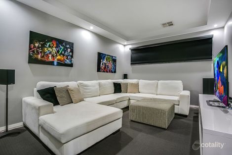 Property photo of 25 Young Circuit Elderslie NSW 2570