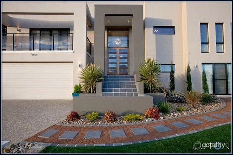 Property photo of 31 Florence Fuller Crescent Conder ACT 2906