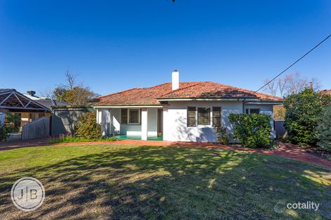Property photo of 37 Henning Crescent Manning WA 6152