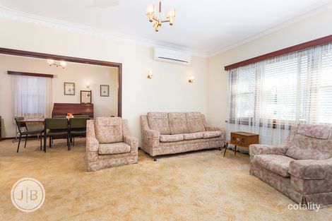 Property photo of 37 Henning Crescent Manning WA 6152