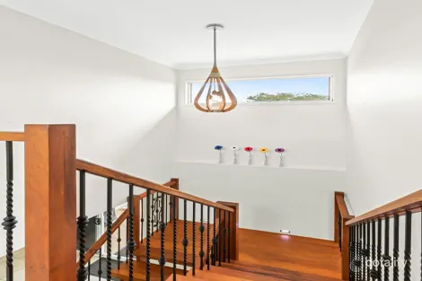 Property photo of 15 Sailaway Drive Eimeo QLD 4740