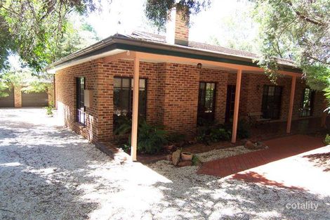 Property photo of 17 Maegraith Place Lake Wyangan NSW 2680