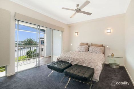 Property photo of 108 John Lund Drive Hope Island QLD 4212