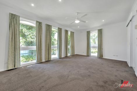 Property photo of 3 Westminster Drive Werribee VIC 3030