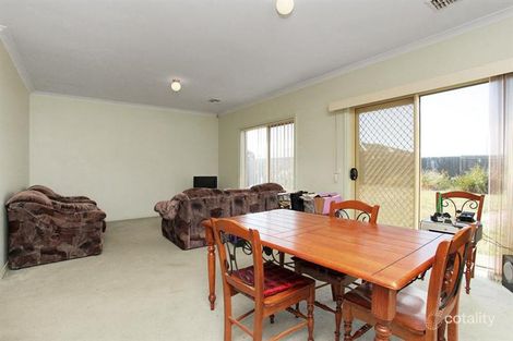 Property photo of 23 Egan Close Werribee VIC 3030