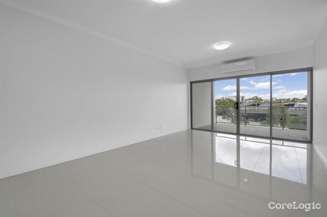 Property photo of 103/11 Playfield Street Chermside QLD 4032