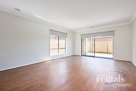 Property photo of 44 Shanks Drive Berwick VIC 3806