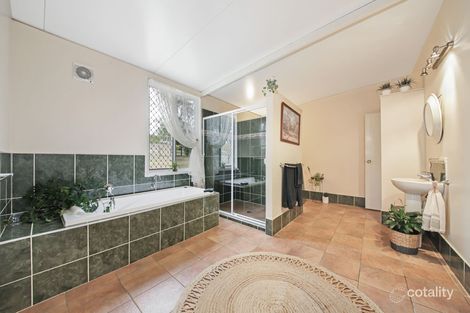 Property photo of 24 Warren Road Wanora QLD 4306