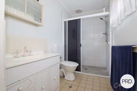 Property photo of 42 Koetong Crescent West Wodonga VIC 3690