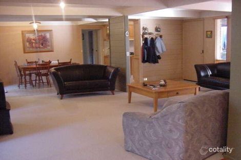 Property photo of 38 Mountain Drive Mooroolbark VIC 3138