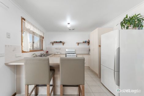 Property photo of 24 Marnie Drive Cranbourne West VIC 3977