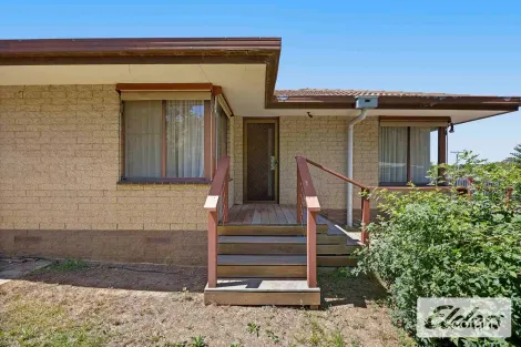 Property photo of 128 Rutherford Street Avoca VIC 3467