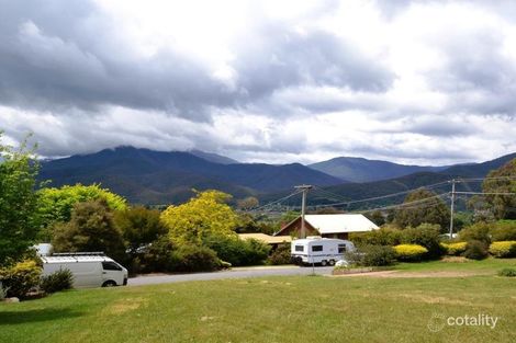 11 Reid Ct, Tawonga South, VIC 3698