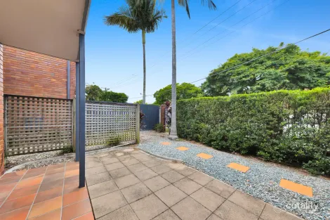 Property photo of 2/70 Beatrice Terrace Ascot QLD 4007