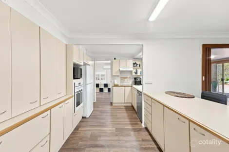 Property photo of 4 Meroo Close Wakeley NSW 2176