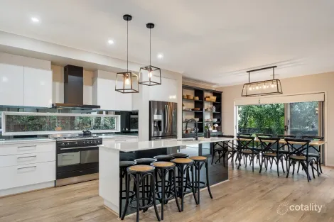 Property photo of 31 Bellini Drive Greenvale VIC 3059