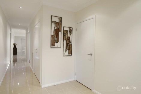 Property photo of 24 Grand Lakes Way Lara VIC 3212