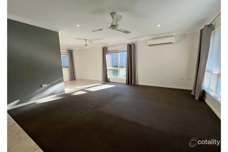 Property photo of 17 Elphinstone Street Kanimbla QLD 4870