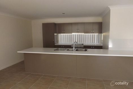 Property photo of 11 Highview Close Roma QLD 4455