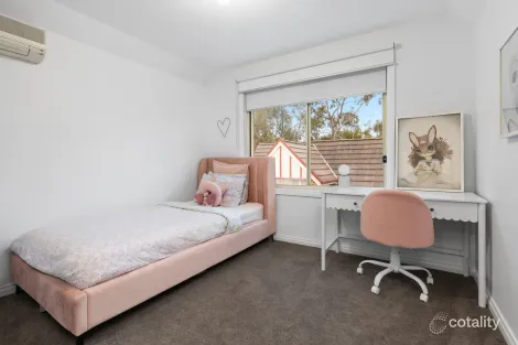 Property photo of 2/6 Cabena Crescent Chadstone VIC 3148