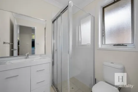 Property photo of 9 Gallery Circuit Wyong NSW 2259