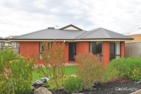 Property photo of 11 The Heath Eaglehawk VIC 3556